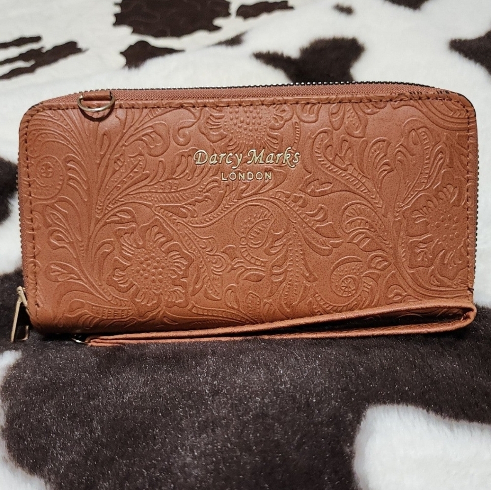 Darcy Mark London Wallet